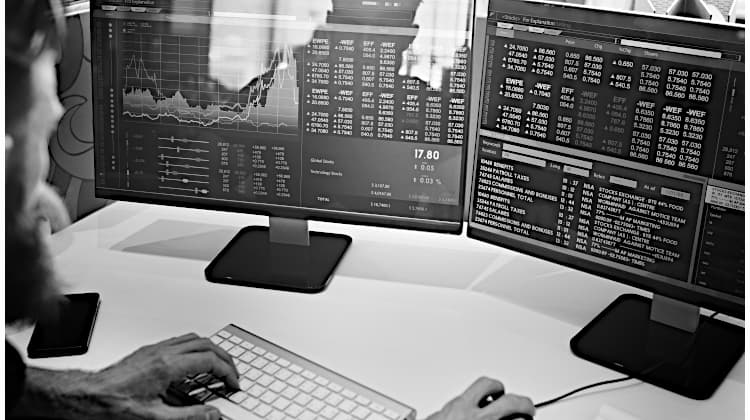 SCANDIC TRADE AI (KI) center — multi-asset trading and analytics hub